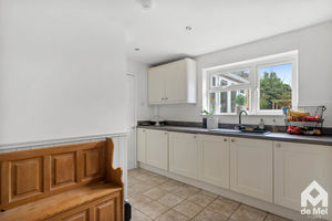 Photo 9- click for photo gallery